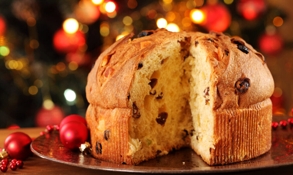 Itališkas kalėdinis pyragas („panettone“)