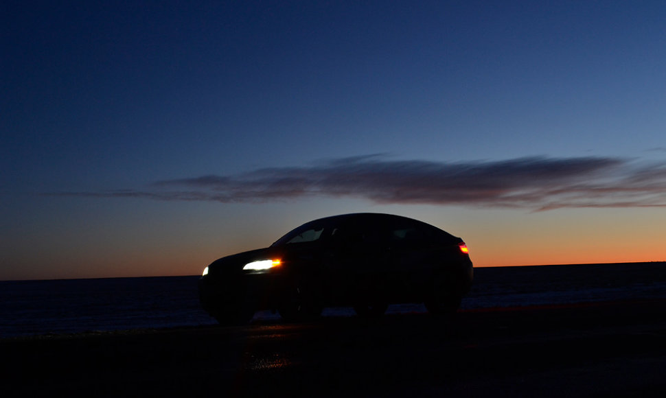 BMW X6 ekspedicija į Laplandiją