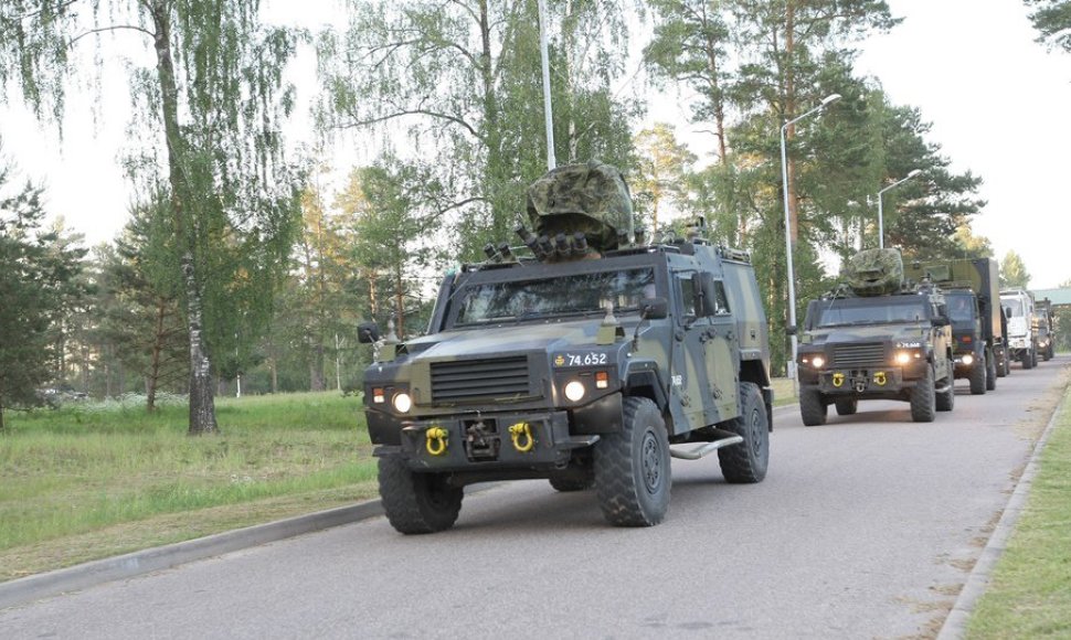 NATO stiprina sausumos pajėgų buvimą Lietuvoje: atvyksta Danijos kariai