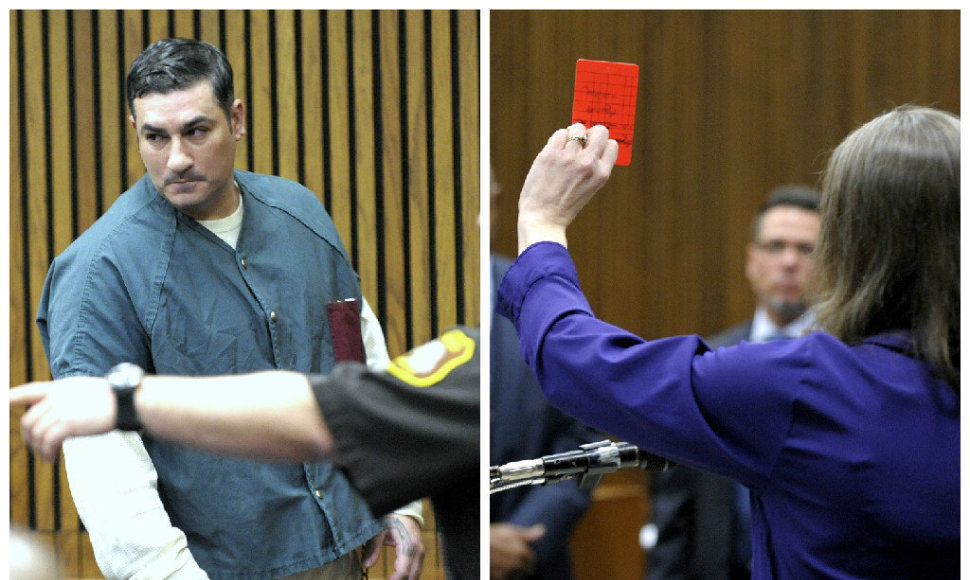 Teisėjo žmona parodė raudoną kortelę