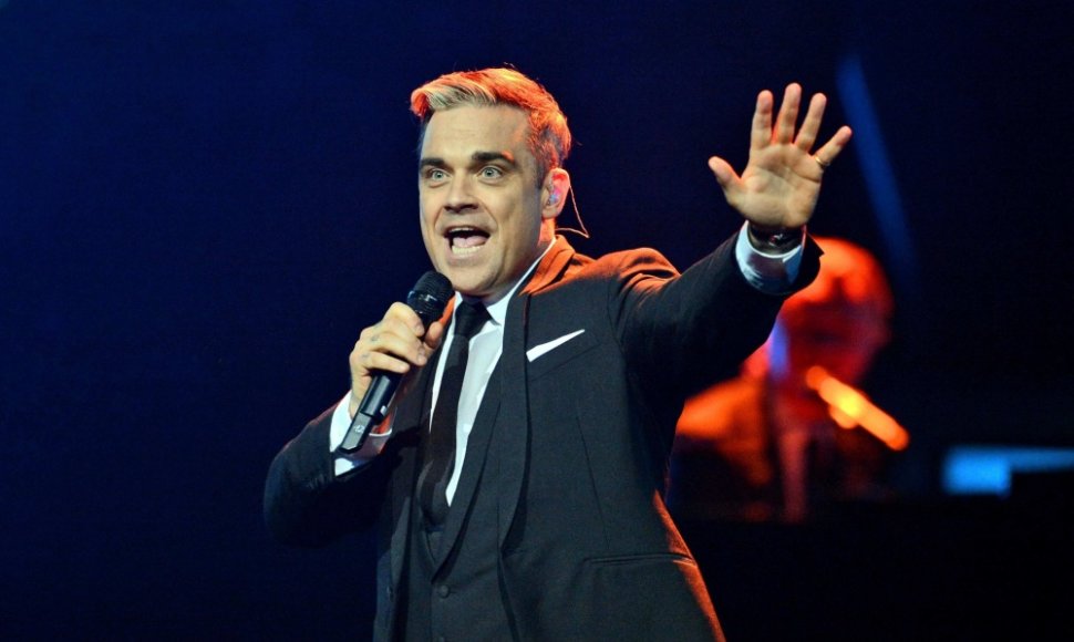 Robbie Williamsas švenčia 40-ąjį gimtadienį