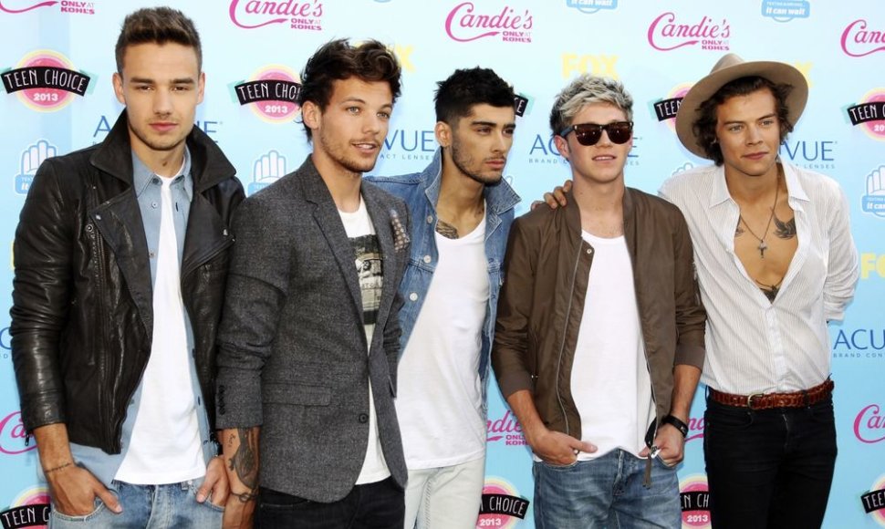 „One Direction“ (iš kairės): Liamas Payne'as, Louisas Tomlinsonas, Zaynas Malikas, Niallas Horanas ir Harry Stylesas