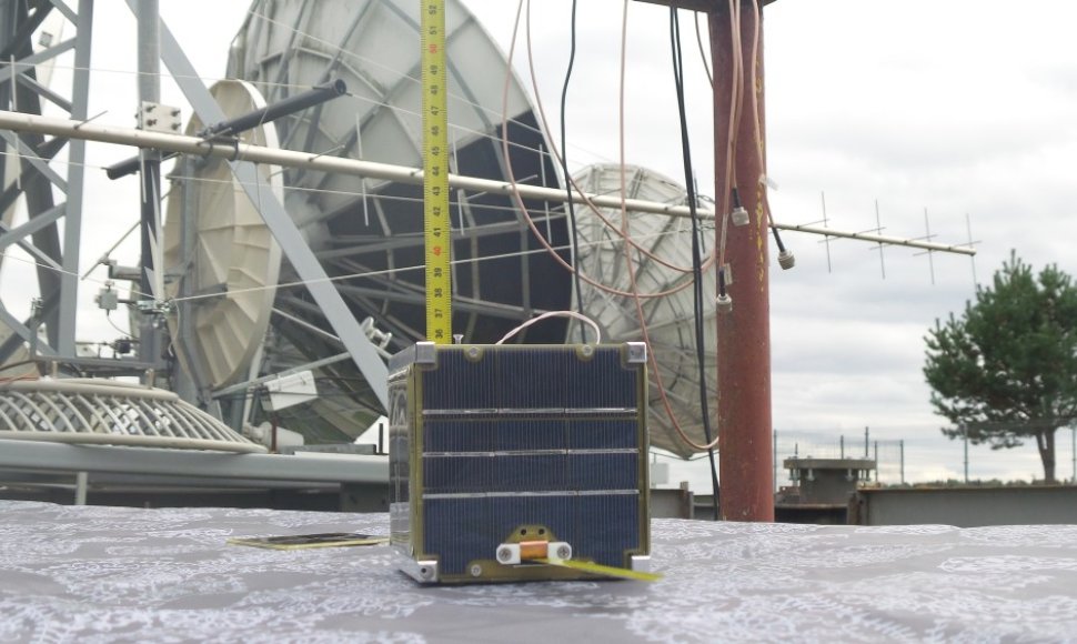 Palydovo „LitSat-1“ dažnių ir ryšio sistemos bandymai