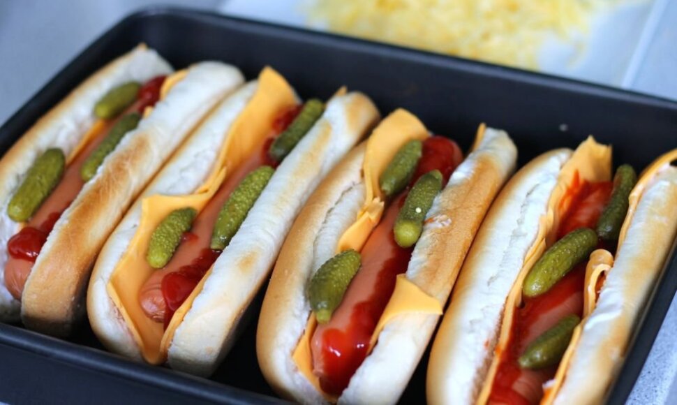 Užkepti Hot Dog'ai