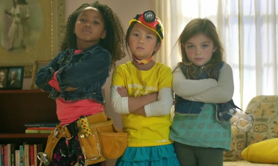 „GoldieBlox“ reklamos žvaigždės: Raven, Sabrina ir Reese
