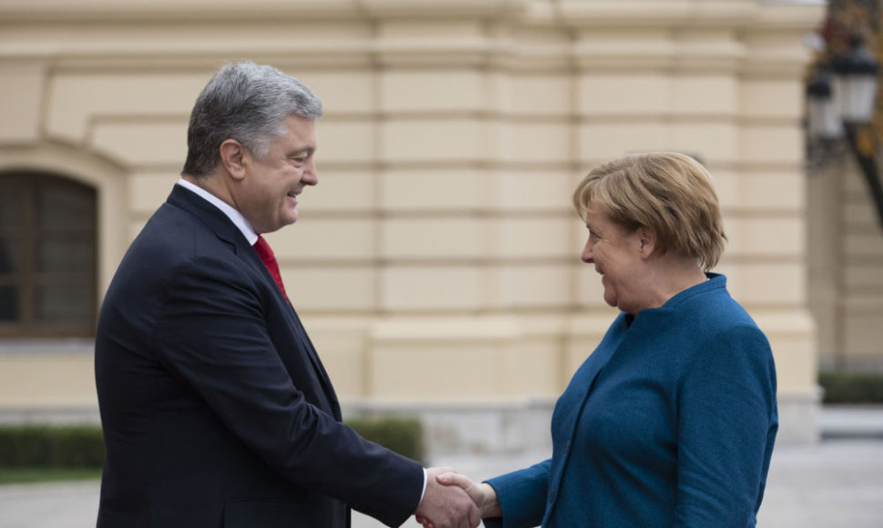 Petro Porošenka ir Angela Merkel