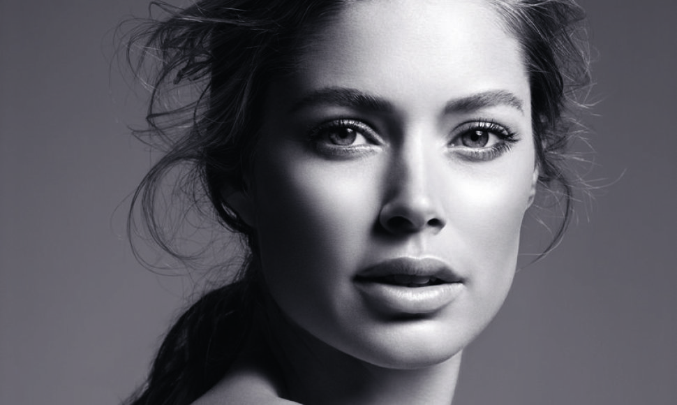Modelis Doutzen Kroes - „L\'Oreal Paris“ kosmetikos veidas.