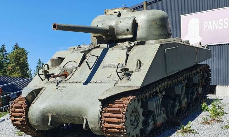 Antrojo pasaulinio karo laikų amerikietiškas M4 Sherman tankas
