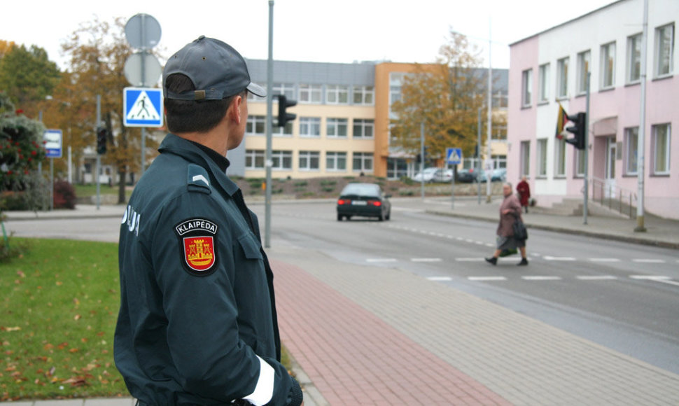 Tarnybos metu sužalotas Klaipėdos policininkas
