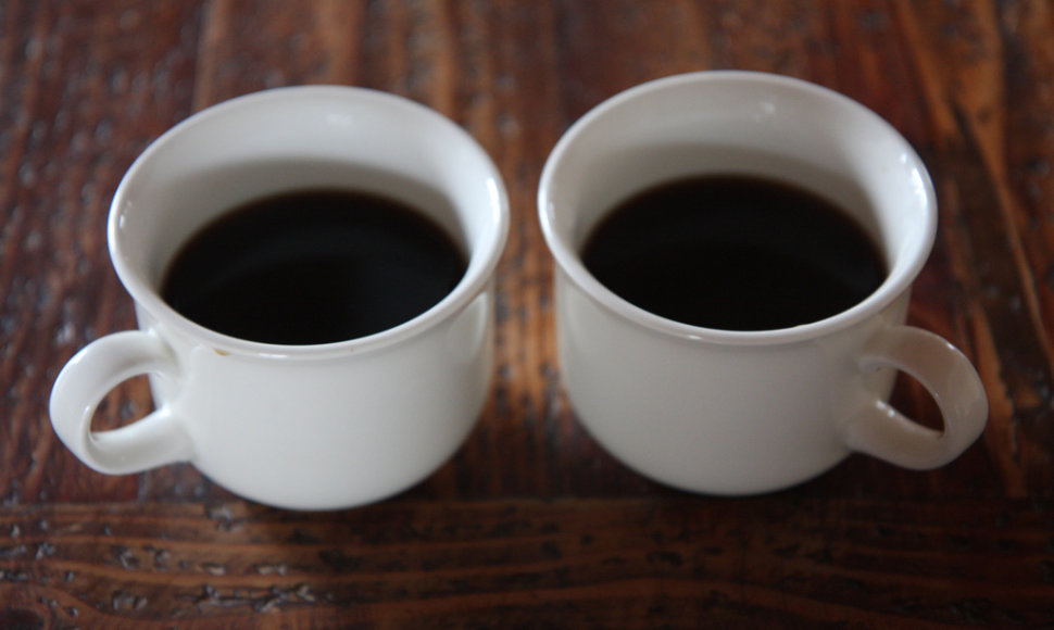 Ar gerti rytais kavą?