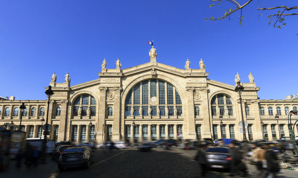 „Gare du Nord“ stoties Paryžiuje fasadas