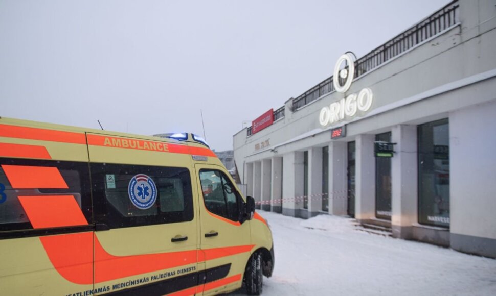 Rygos centrinės stoties kavinėje įgriuvo lubos