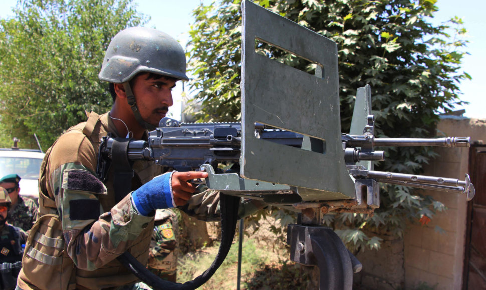 Afganistano kariai kovoja su „Islamo valstybės“ džihadistais