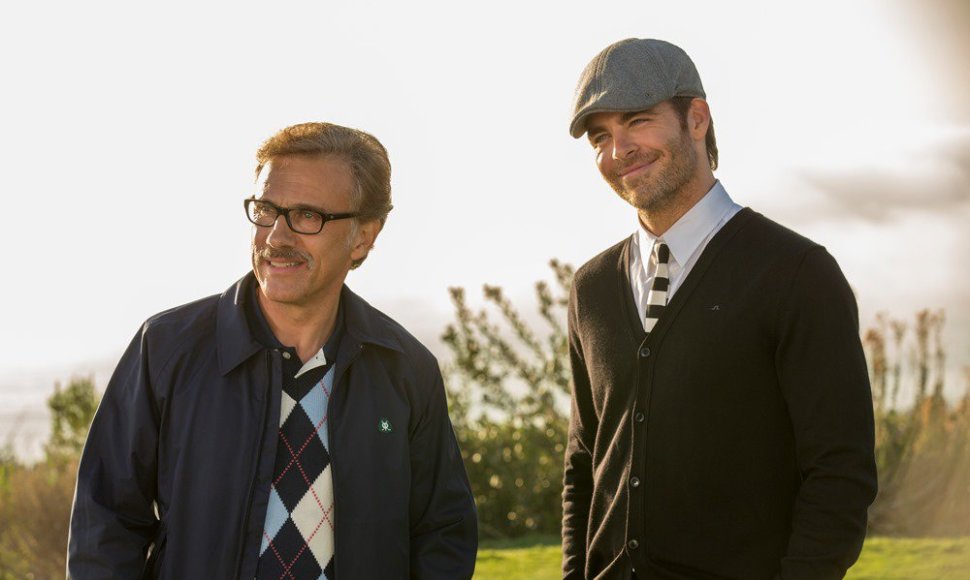 Christophas Waltzas ir Chrisas Pine'as komedijoje „Kaip atsikratyti boso 2“