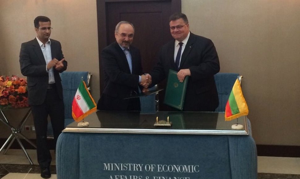 Pasirašytas Lietuvos ir Irano tarpvyriausybinis ekonominio bendradarbiavimo susitarimas.