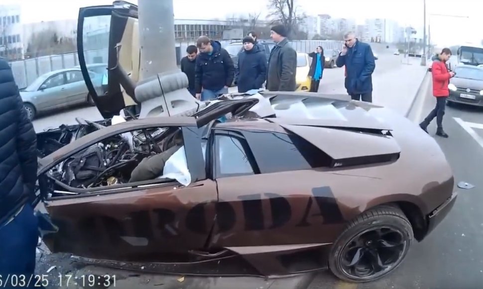 „Lamborghini Murcielago“ avarija Maskvoje