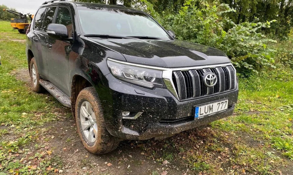 „Toyota Land Cruiser“ buvo ir su išskirtiniais numeriais