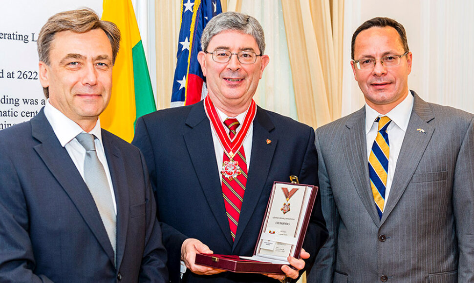 G.Weigelis apdovanotas diplomatijos žvaigžde