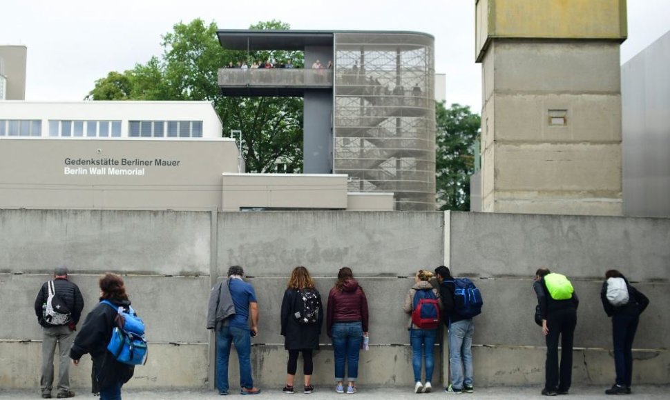 Berlyno sienos memorialas