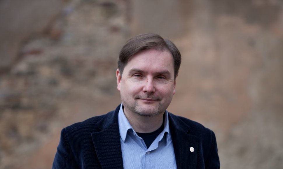 Vilniaus universiteto Komunikacijos fakulteto dekanas doc. dr. Andrius Vaišnys. 