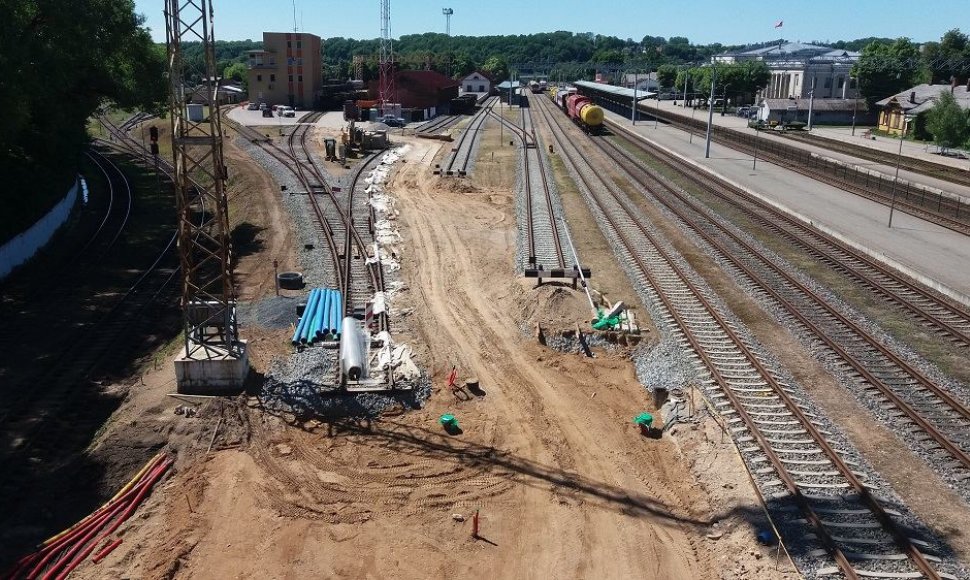 Lietuvoje „Rail Baltica“ statybų nesustabdė net COVID-19 pandemija – darbai Kauno geležinkelio mazge