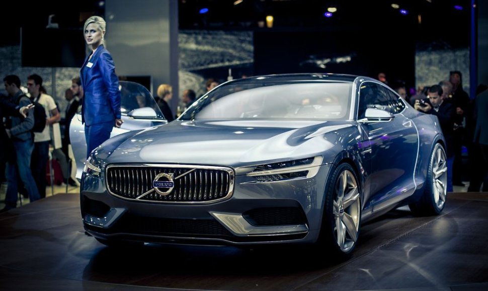 „Volvo Concept Coupe“ automobilis Frankfurto automobilių parodoje