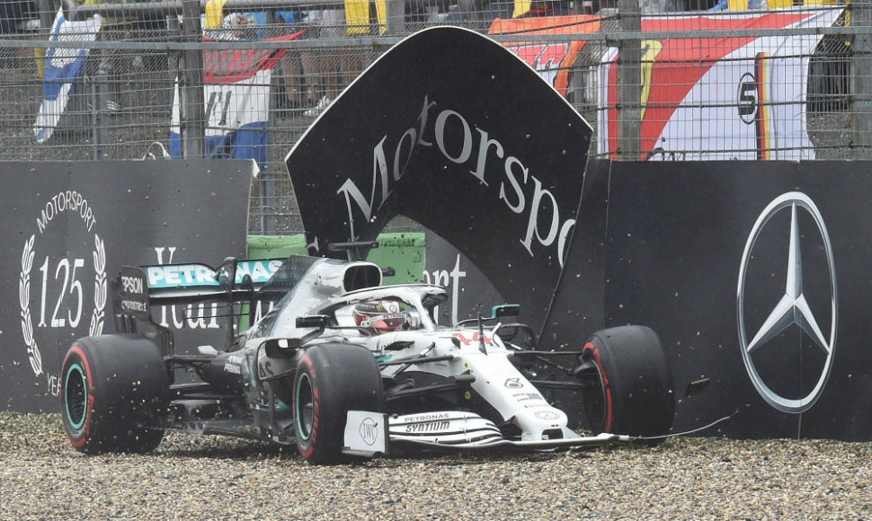 Lietinga „Formulė 1“  Vokietijos GP: L.Hamiltonas