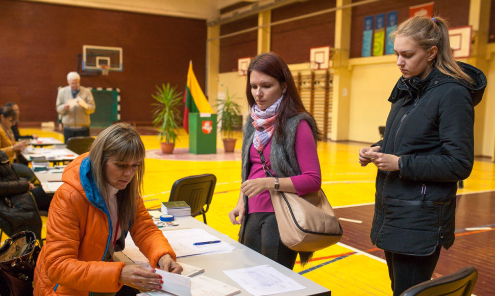 Klaipėdiečiai balsuoja Seimo rinkimuose