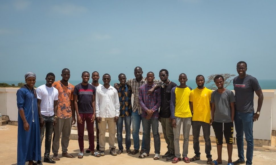 Lietuvių įkurta programuotojų akademija atvėrė duris Gambijoje