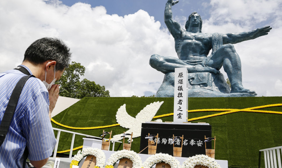 Nagasakio atominio bombardavimo aukų paminėjimas