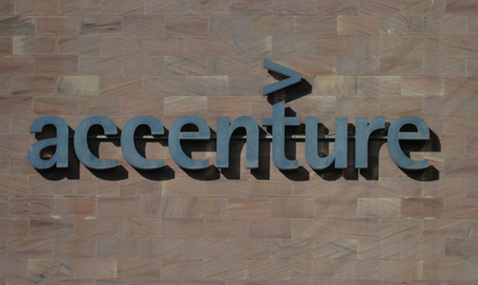 „Accenture“