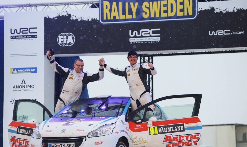 „Arctic Energy World rally team“ komandos lenktynininkai Deividas Jocius ir Donatas Zvicevičius  Švedijos WRC