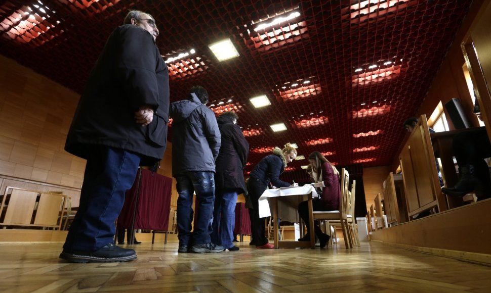 Slovakijoje vyksta parlamento rinkimai. 