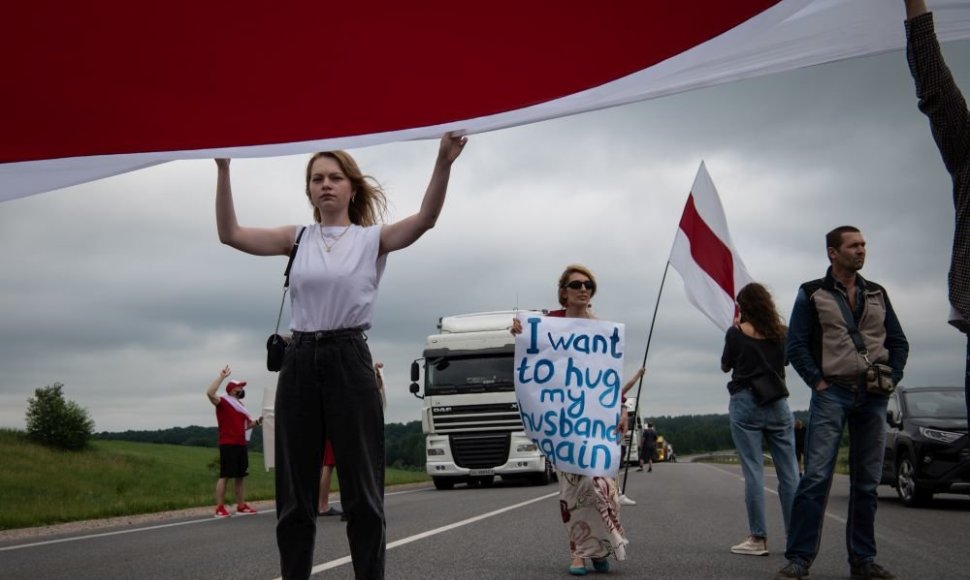 Baltarusių protestas prie Medininkų pasienio punkto