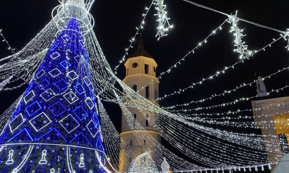Vilniaus Kalėdų eglės įžiebimas Katedros aikštėje 
