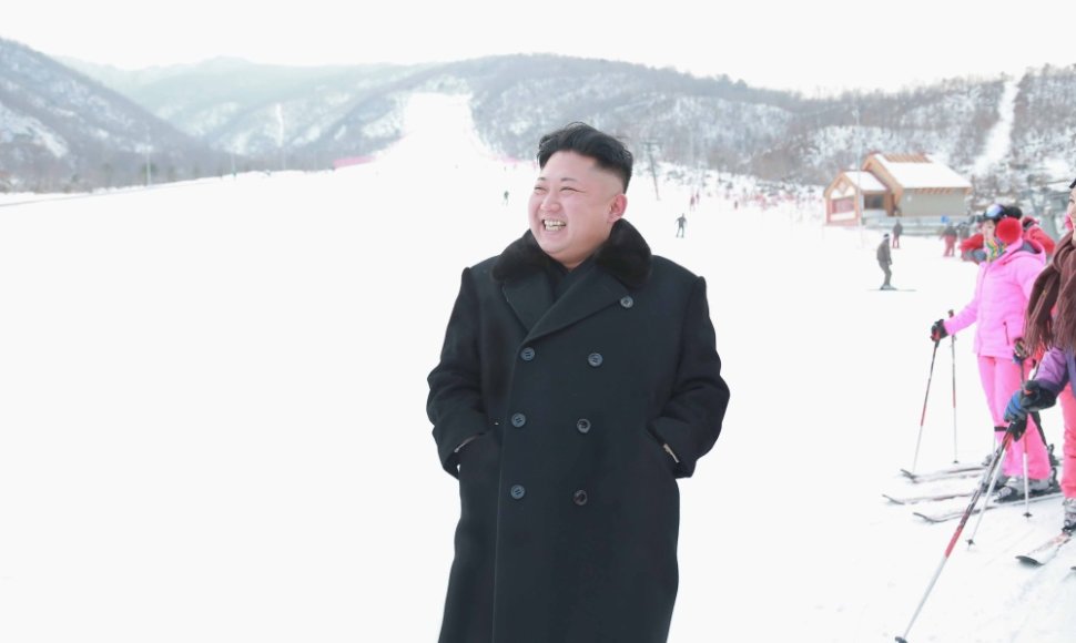 Kim Jong Unas apsilankė naujajame Šiaurės Korėjos slidinėjimo kurorte