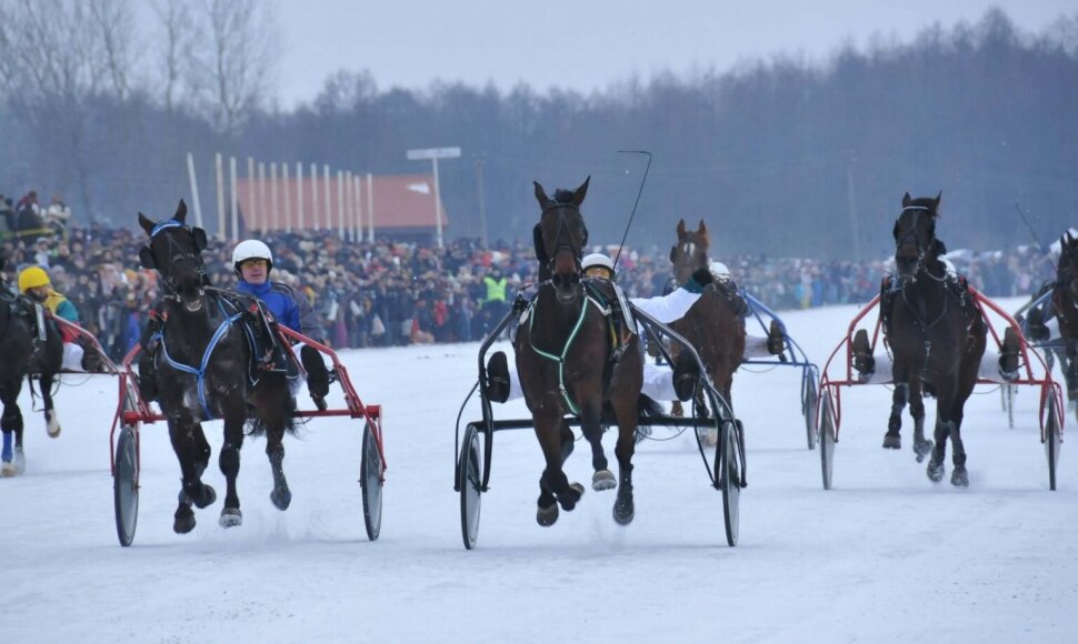Legendinės žirgų lenktynės