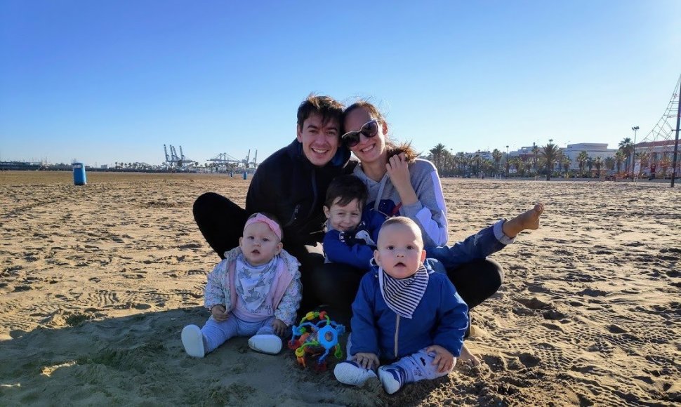 Ivanas ir Kristina su vaikais