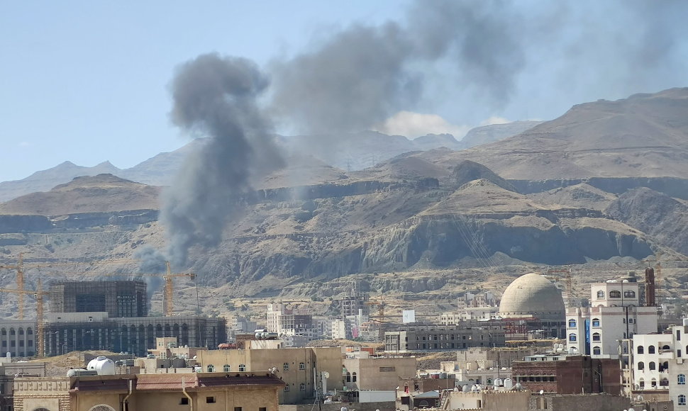 Jemene tęsiasi bombardavimai
