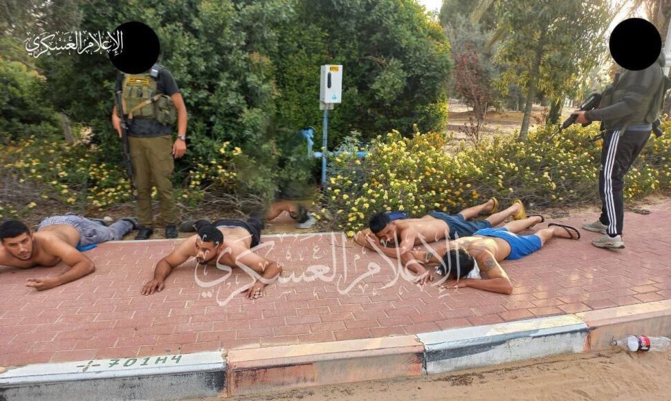 „Hamas“ kovotojai paėmė įkaitus Izraelio šiaurėje