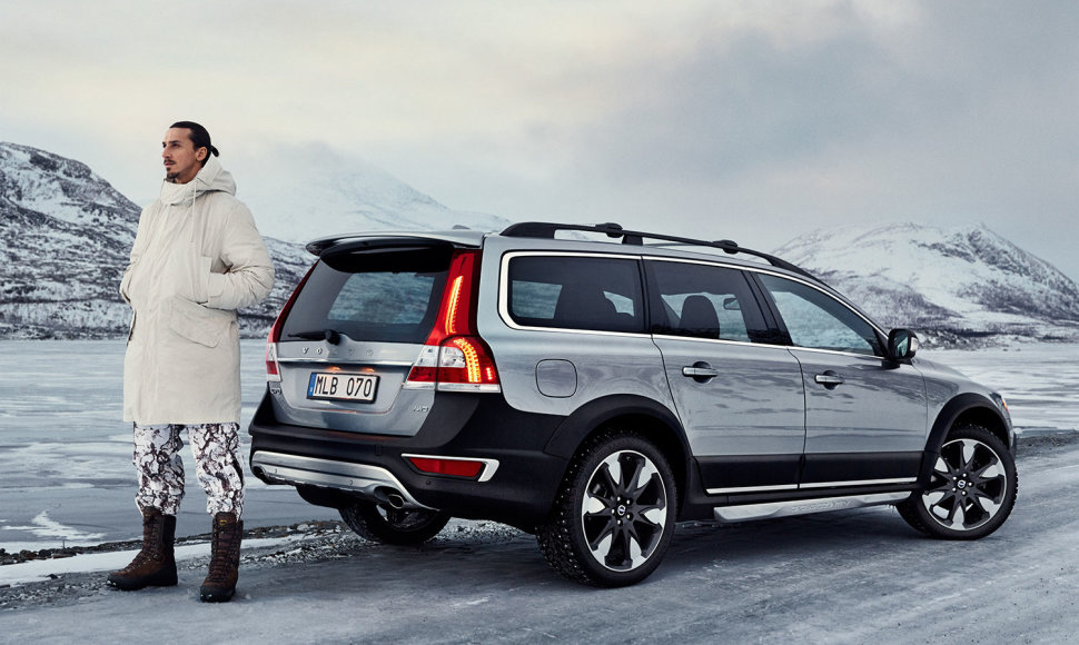 Zlatanas Ibrahimovičius reklamuoja "Volvo"
