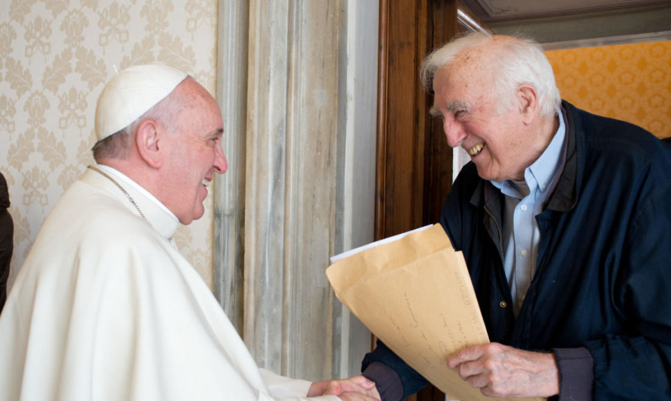 J.Vanier ir popiežius Pranciškus