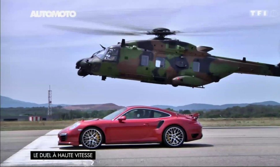 „Porsche 911“ prieš karinį sraigtasparnį