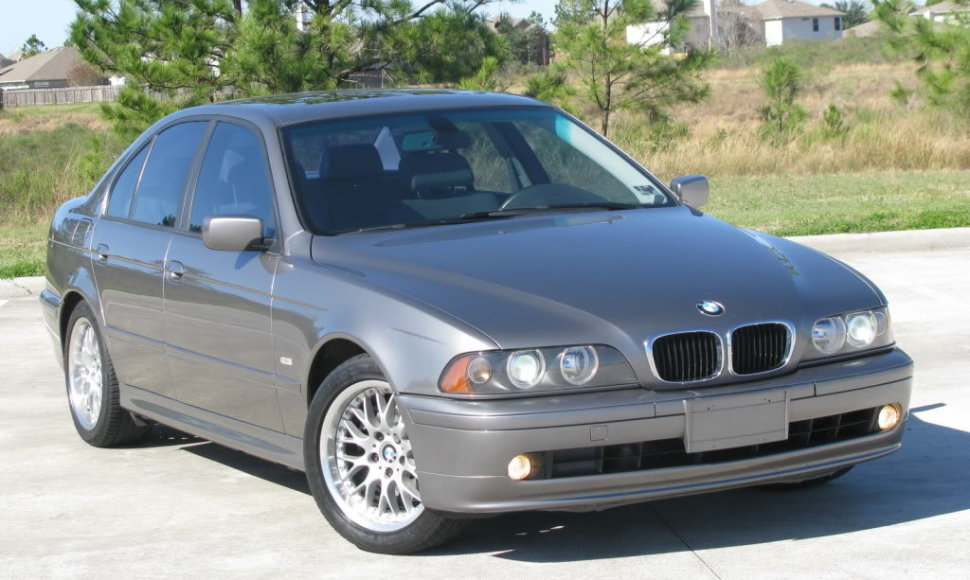 BMW 530i