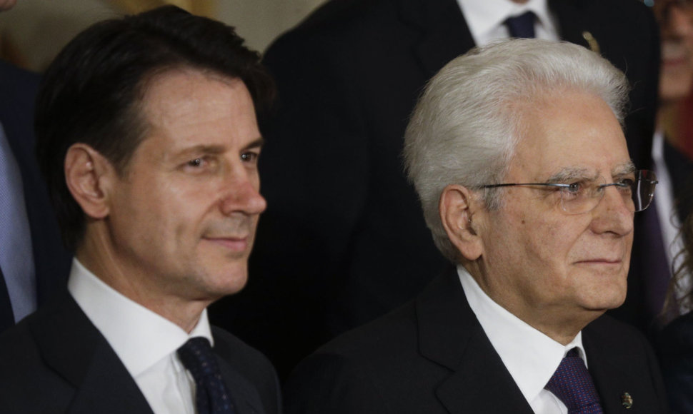 Giuseppe Conte ir Sergio Mattarella