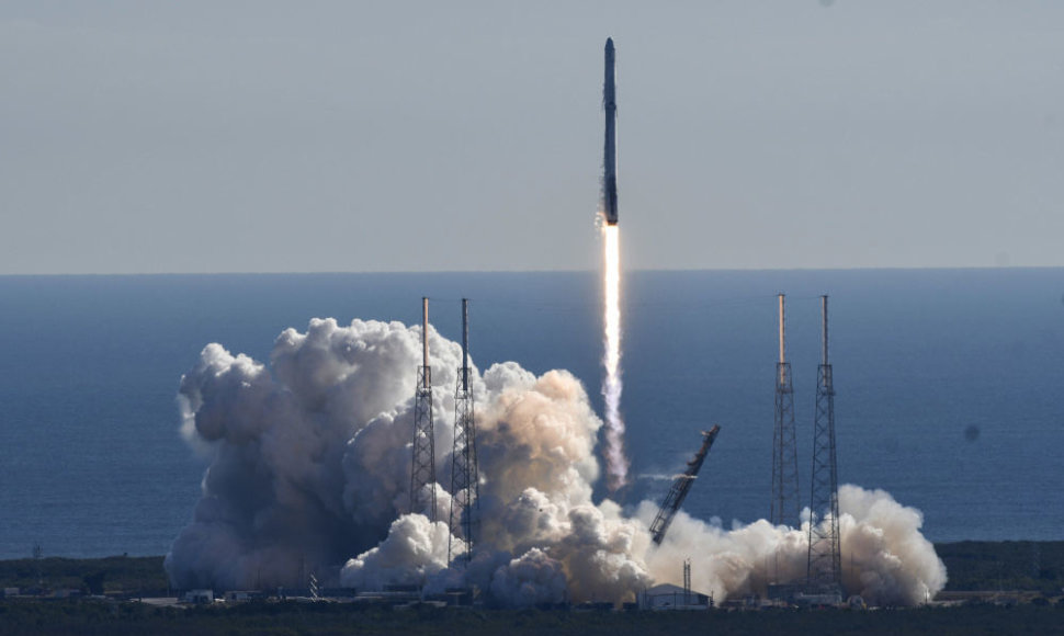 „SpaceX“ raketa