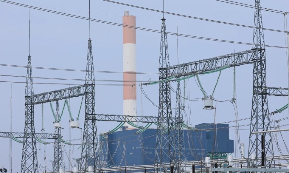 Į elektrinę Estijoje atsitrenkė dronas