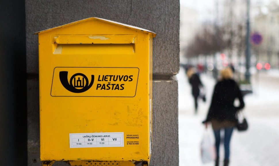 Euro įvedimu užsiėmęs Lietuvos paštas nepristato nei laiškų, nei siuntų