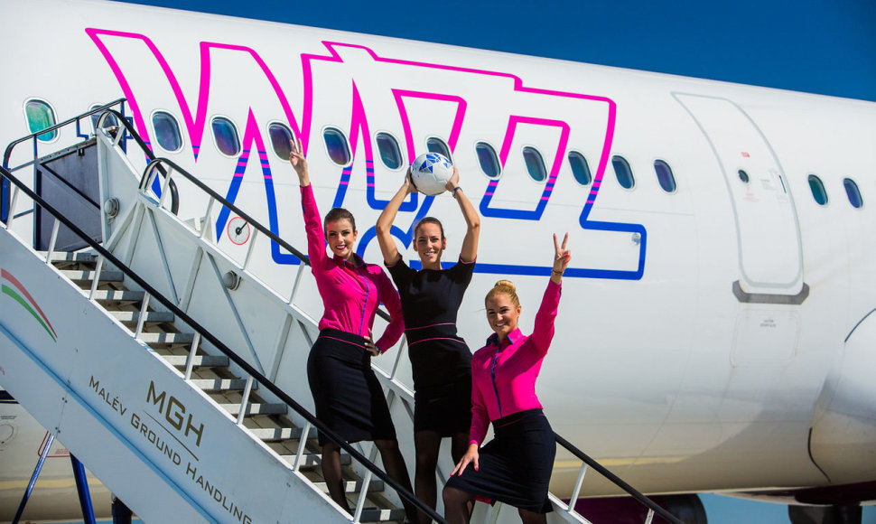 „Wizz Air“ skrydžio palydovės