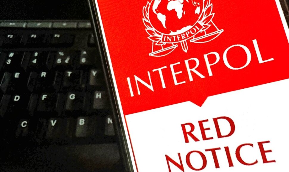 Interpolas